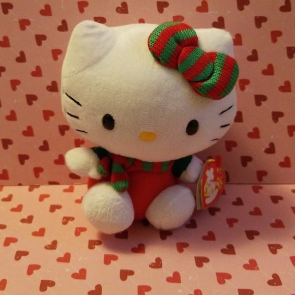 Brand new small Holidays Hello Kitty plush toy - Picture 2 of 3